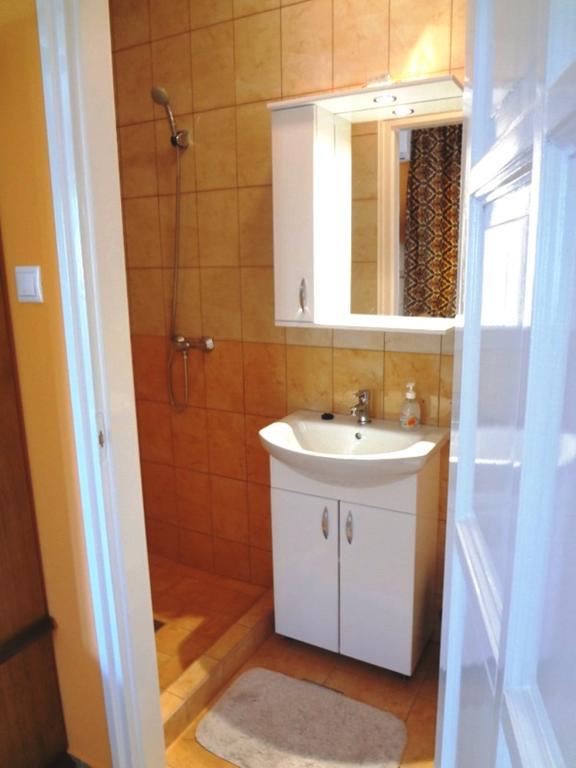 Horvath Apartmanhaz Orosháza Exterior foto