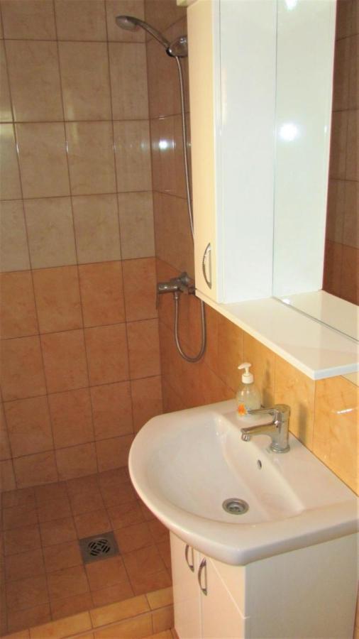 Horvath Apartmanhaz Orosháza Exterior foto